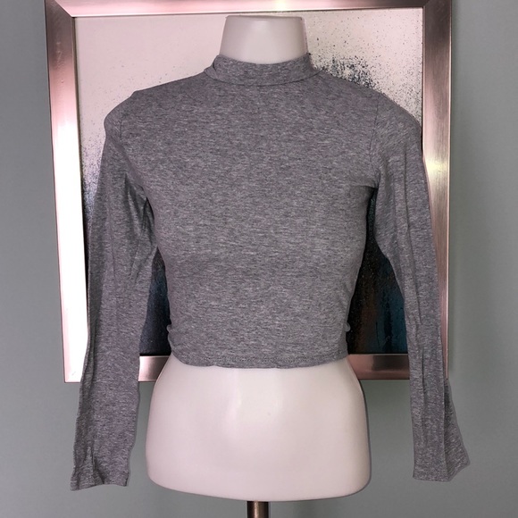 Wet Seal Tops - Long sleeve Crop Top